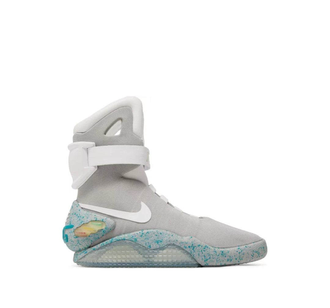 NIKE MAG