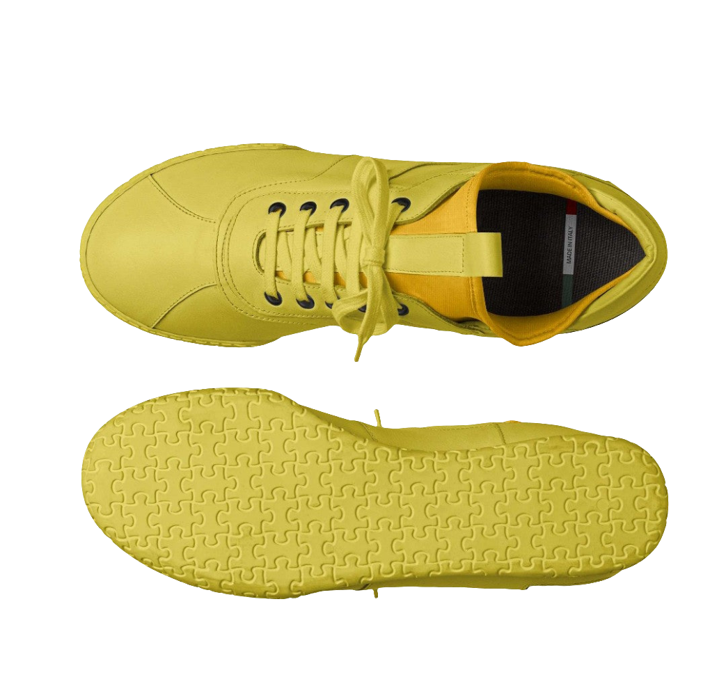 SNEAKER