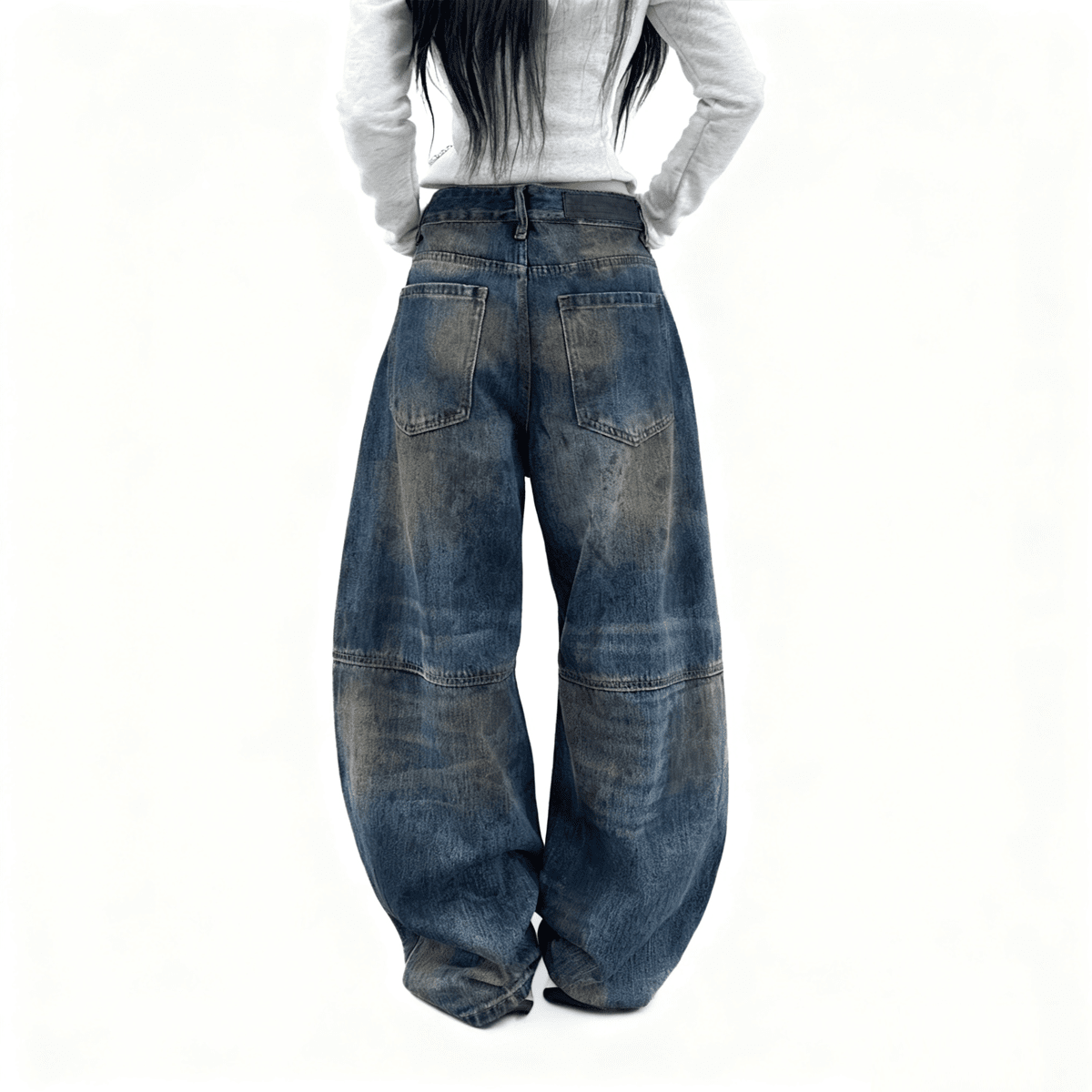 Wide-leg Curved Blade Jeans