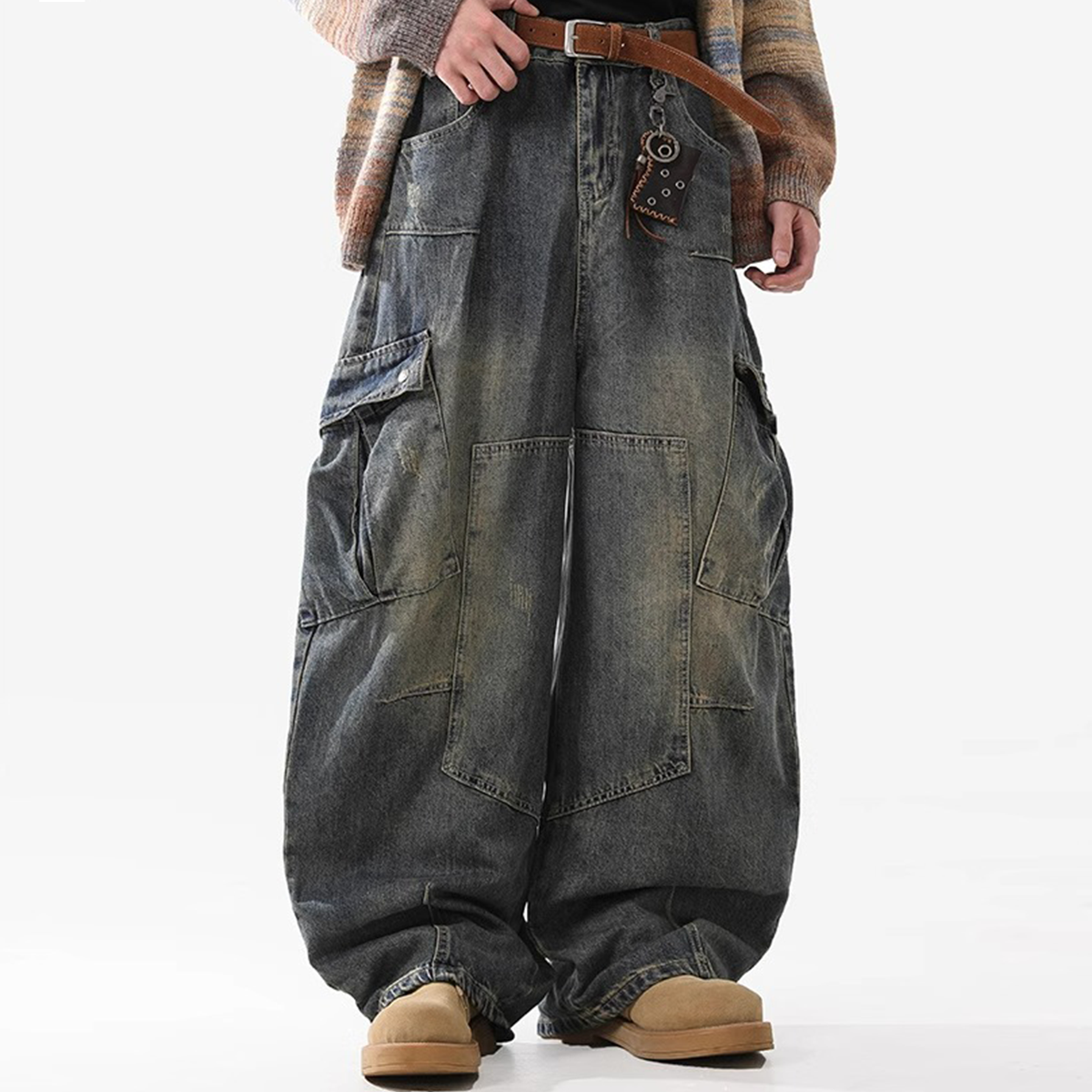 Multi-Pocket Washed Vintage Loose Jean