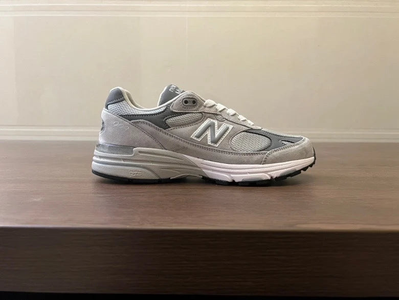 NewBalance NB993