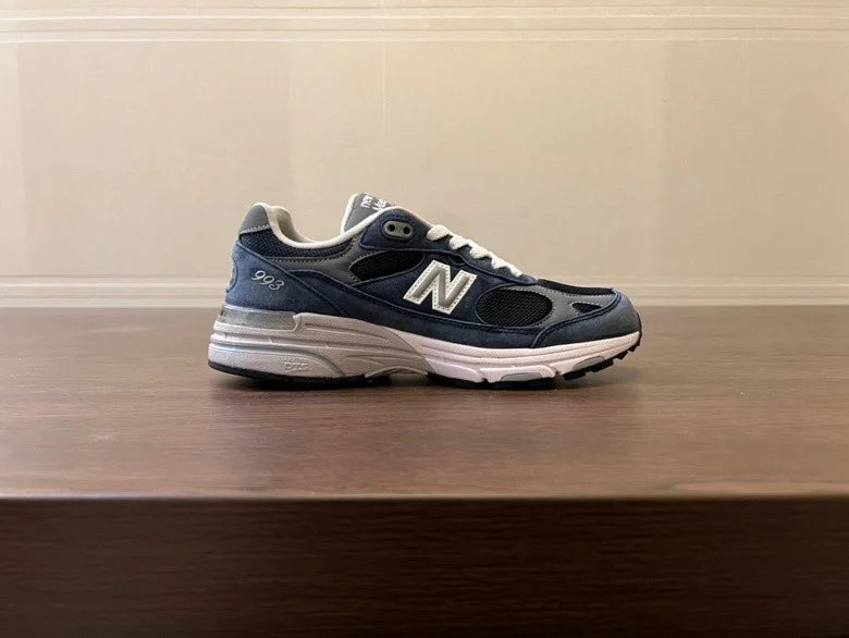 NewBalance NB993